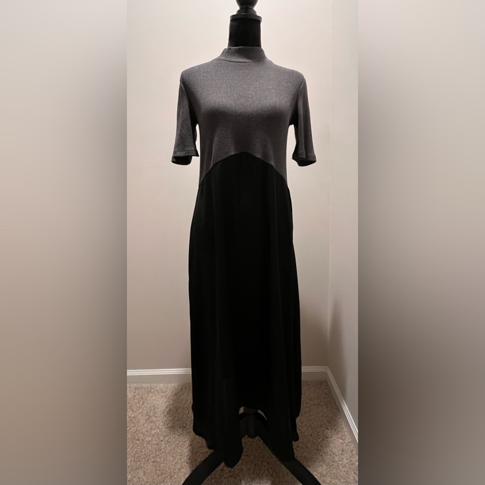 Zara Ruffled Flowy GrayBlack Dress